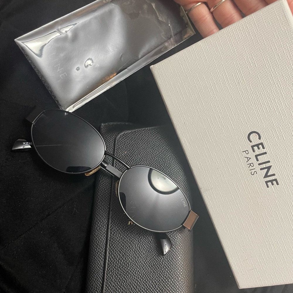 *Sale! Free shipping!*Celine Elegant Black Sunglasses